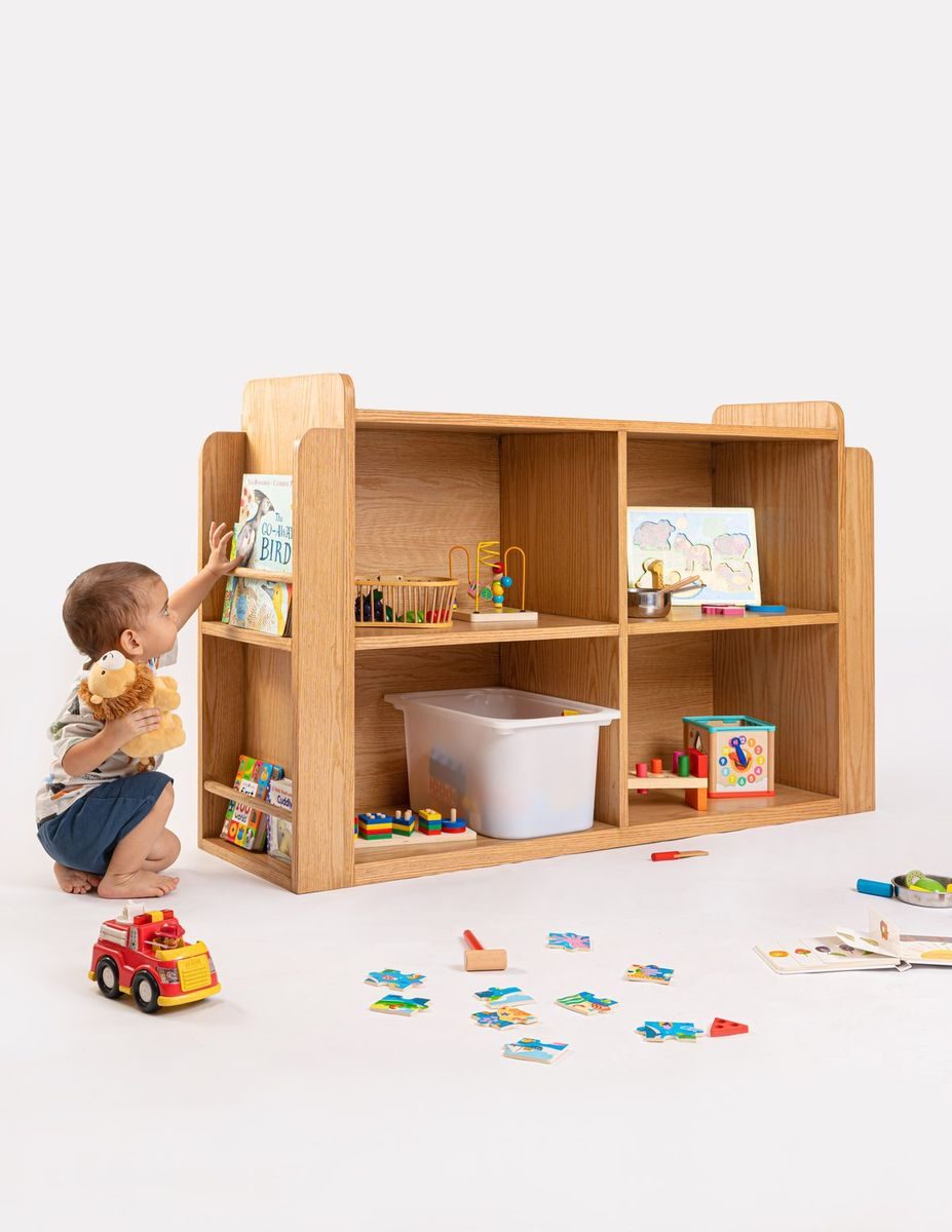 Montessori Shelf