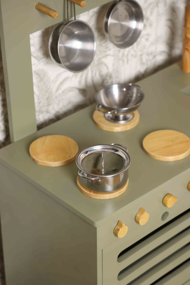 Play Kitchen photo 4